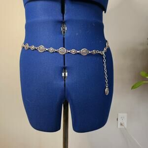 Vintage Silver-Tone Medallion Chain Belt | Adjustable | Western Scroll Conchos